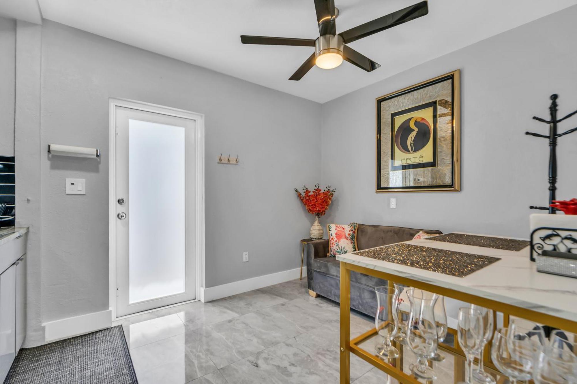 Little Gables Studio-Your Miami Escape-10Min Airport Eksteriør billede