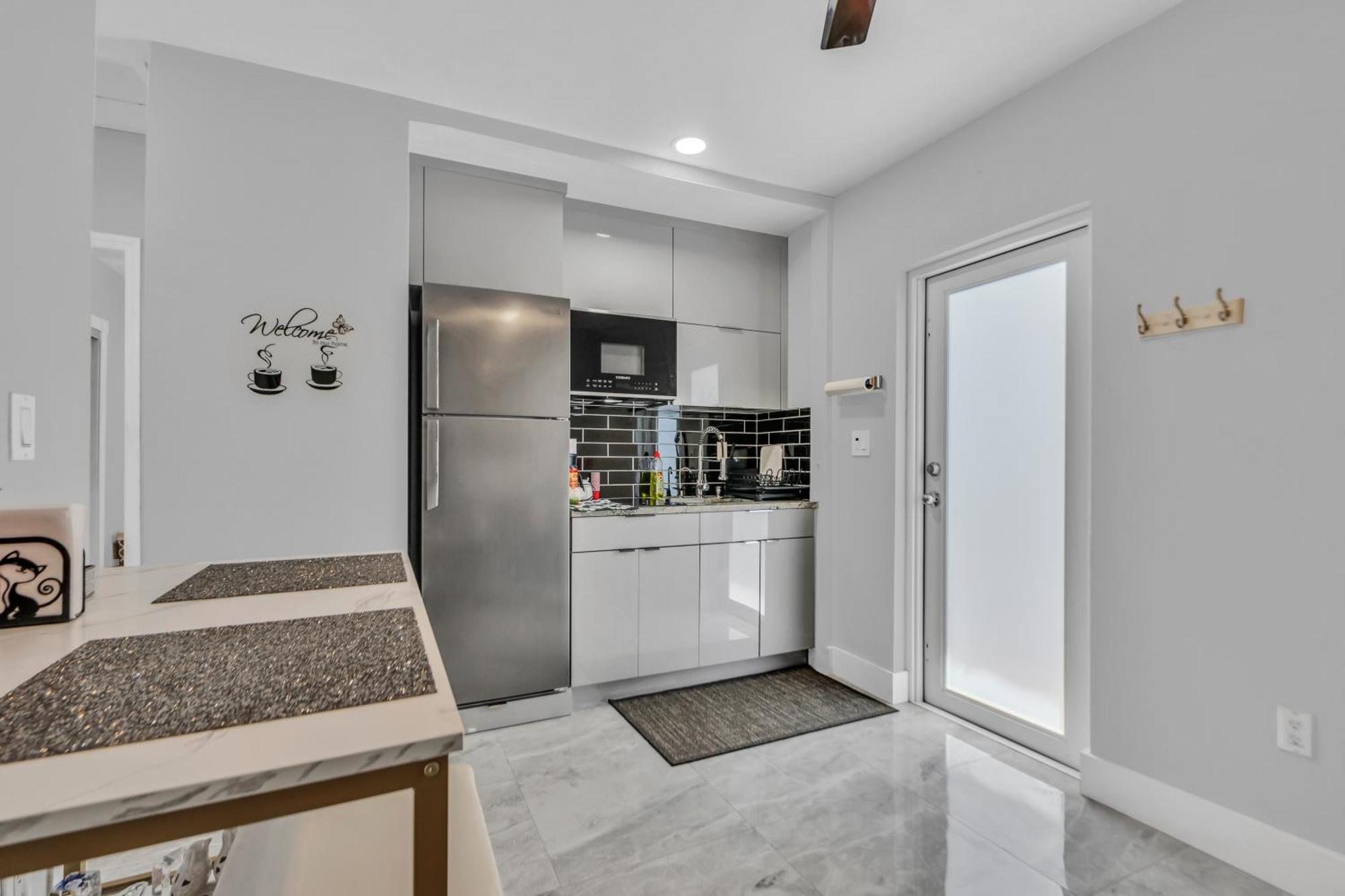 Little Gables Studio-Your Miami Escape-10Min Airport Eksteriør billede