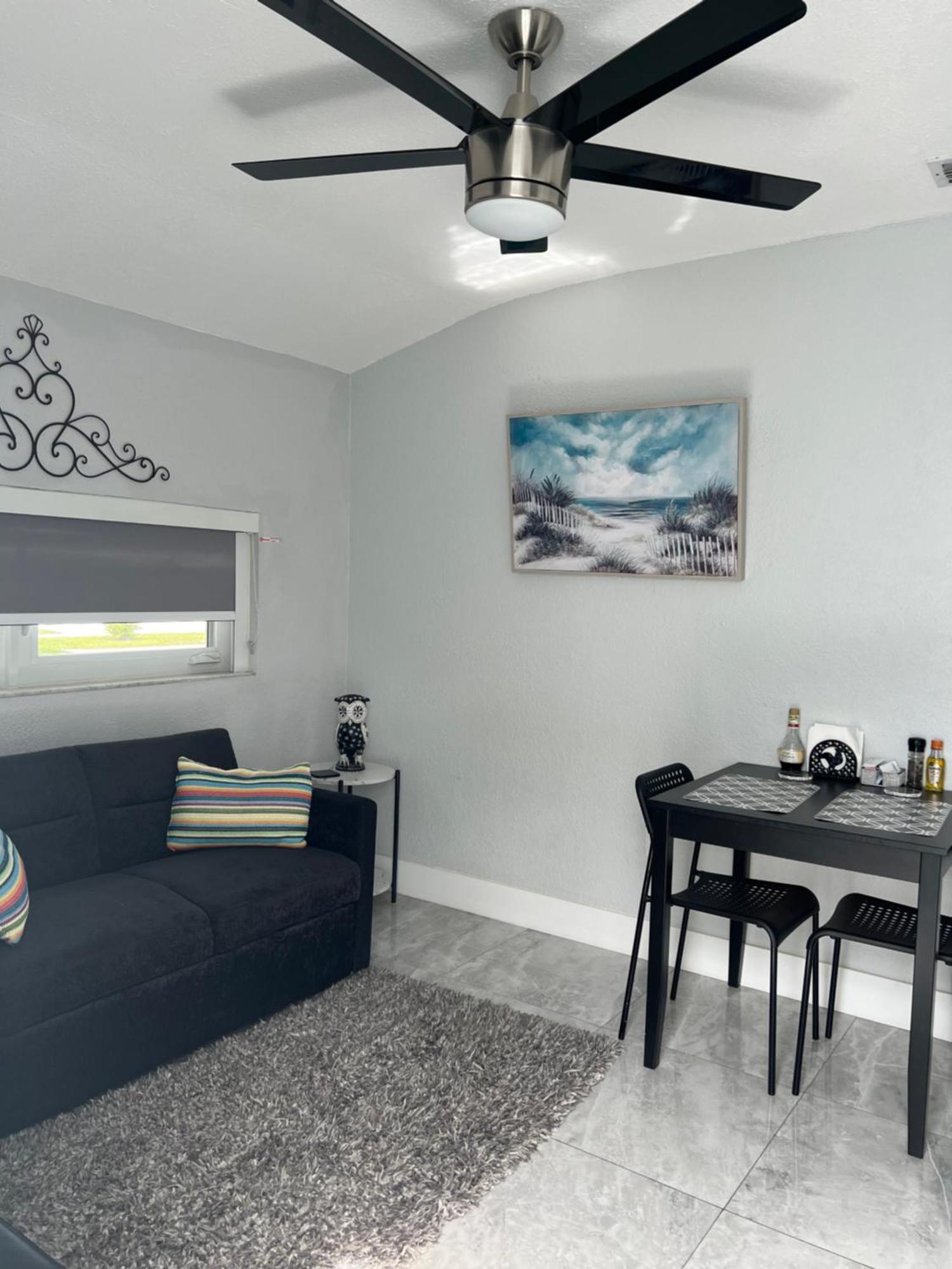 Little Gables Studio-Your Miami Escape-10Min Airport Eksteriør billede
